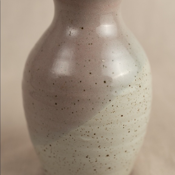 Pottery vase - Picture 2 of 2